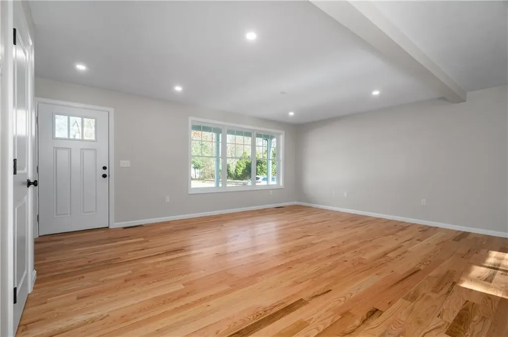 237 Congress Street Woonsocket RI 02895