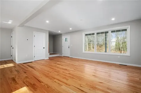 237 Congress Street Woonsocket RI 02895