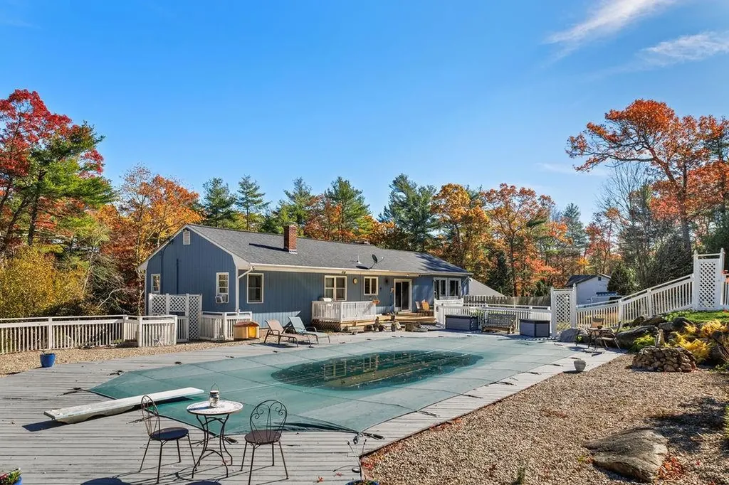 413 Hill Farm Road Coventry RI 02816