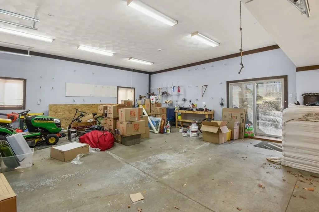 413 Hill Farm Road Coventry RI 02816