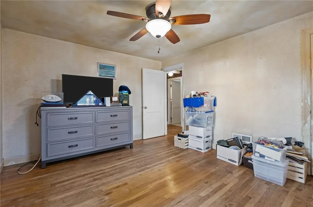 190 Chapmans Avenue Warwick RI 02886