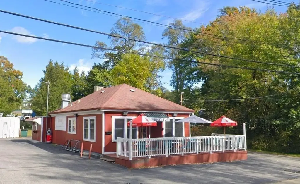 1283 Kingstown Road South Kingstown RI 02879