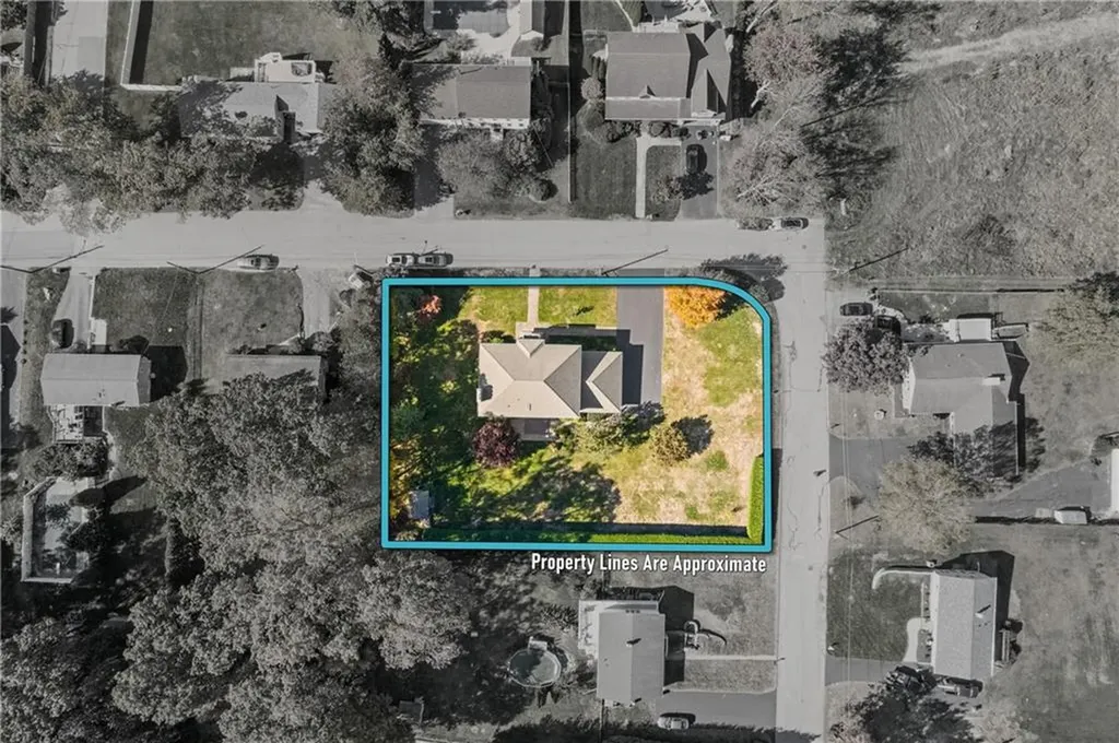 25 Linfield Circle Lincoln RI 02865