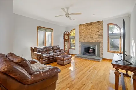 25 Linfield Circle Lincoln RI 02865