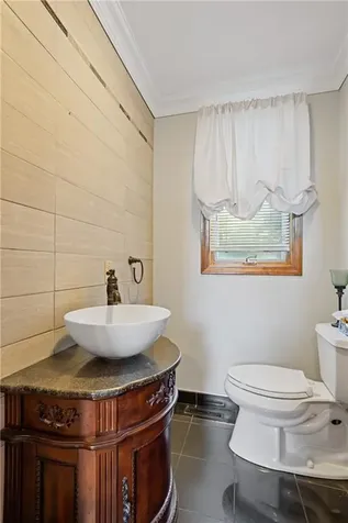 25 Linfield Circle Lincoln RI 02865