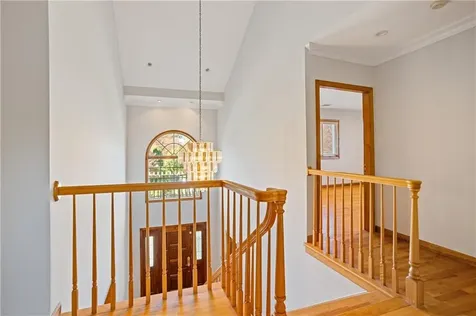 25 Linfield Circle Lincoln RI 02865