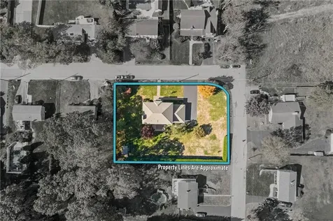 25 Linfield Circle Lincoln RI 02865