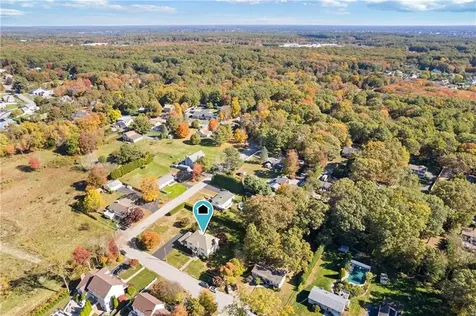 25 Linfield Circle Lincoln RI 02865