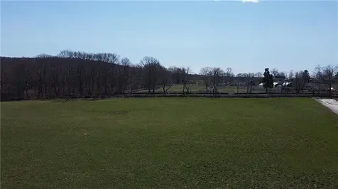 3118 Main Road Tiverton RI 02878