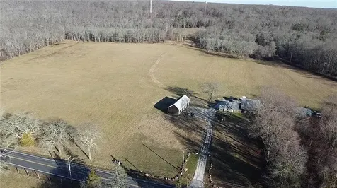 3118 Main Road Tiverton RI 02878