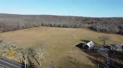 3118 Main Road Tiverton RI 02878