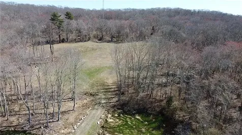 3118 Main Road Tiverton RI 02878