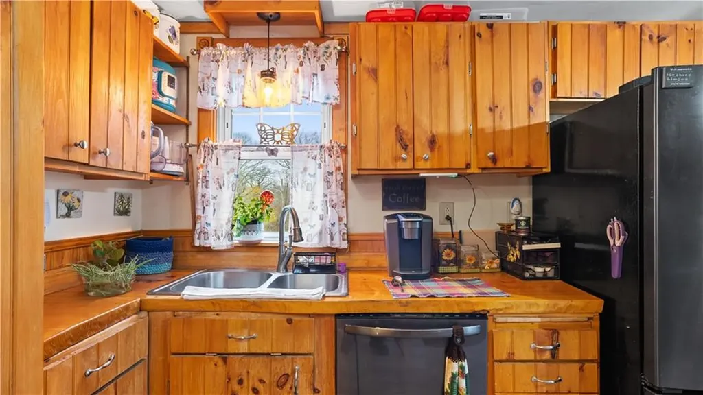 276 Tidewater Drive Warwick RI 02889