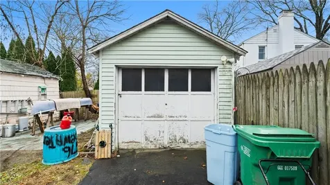 276 Tidewater Drive Warwick RI 02889