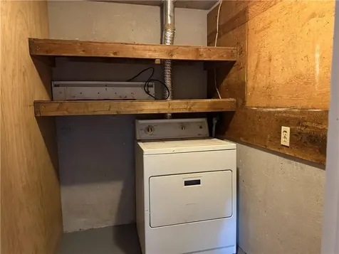 87 Bates Avenue Coventry RI 02816