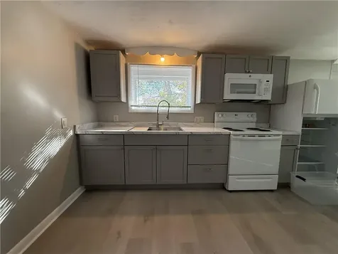 87 Bates Avenue Coventry RI 02816