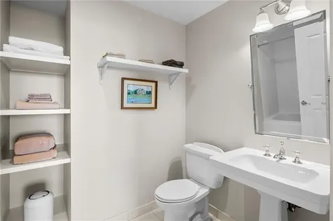 1 Tower Drive Portsmouth RI 02871