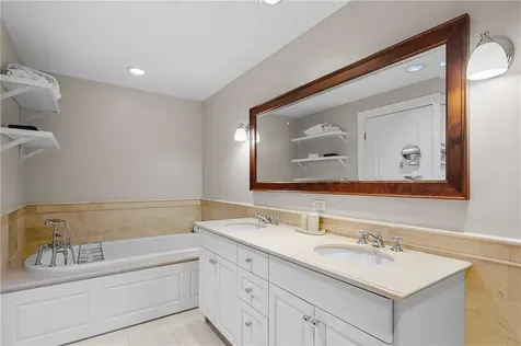 1 Tower Drive Portsmouth RI 02871