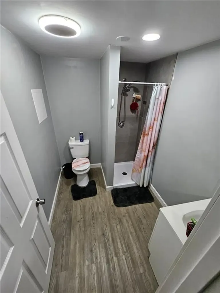 8 Tappan Street Providence RI 02908