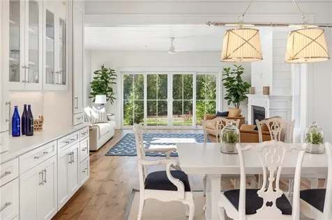 1 Knowlton Court Bristol RI 02809