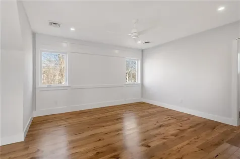 1 Knowlton Court Bristol RI 02809