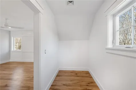 1 Knowlton Court Bristol RI 02809