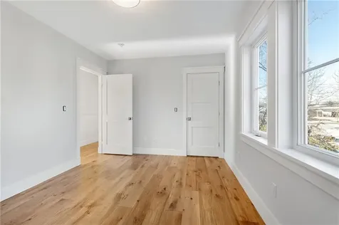 1 Knowlton Court Bristol RI 02809