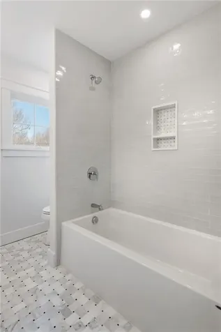 1 Knowlton Court Bristol RI 02809