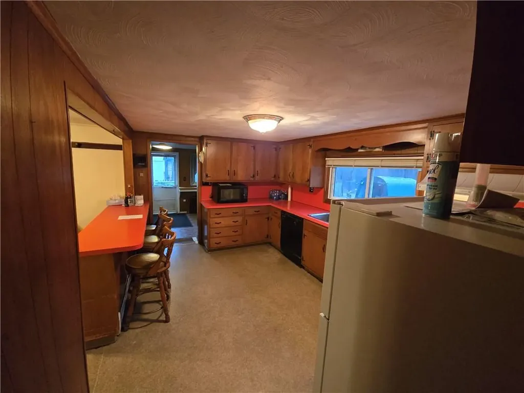 278 Central Pike Scituate RI 02857