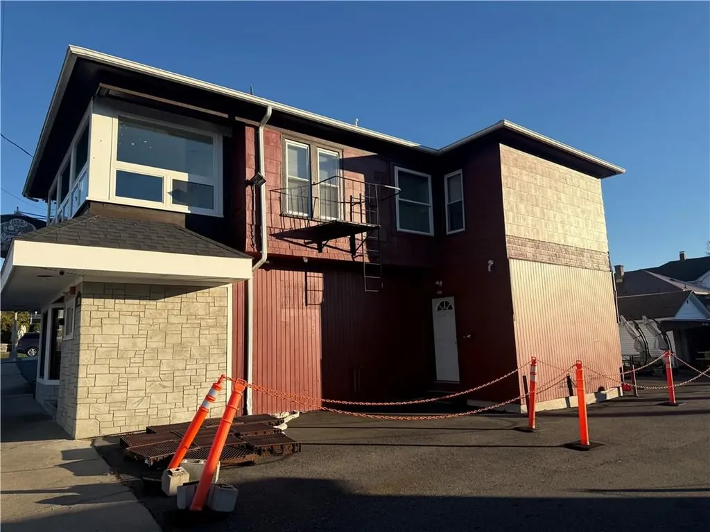 1037 Cass Avenue Woonsocket RI 02895