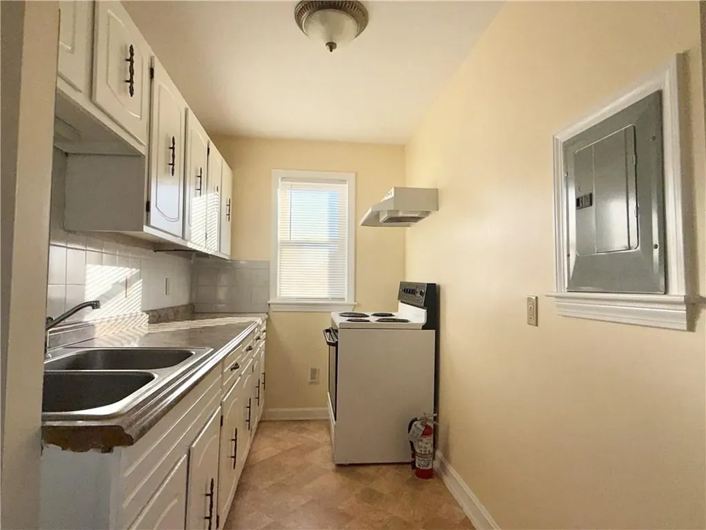 1037 Cass Avenue Woonsocket RI 02895