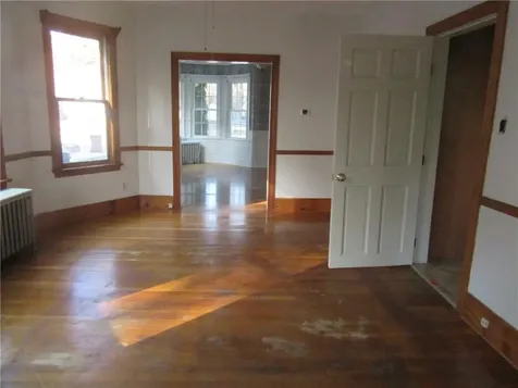 589 Gaskill Street Woonsocket RI 02895