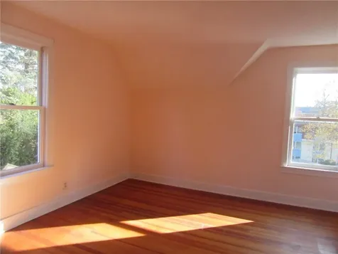 589 Gaskill Street Woonsocket RI 02895