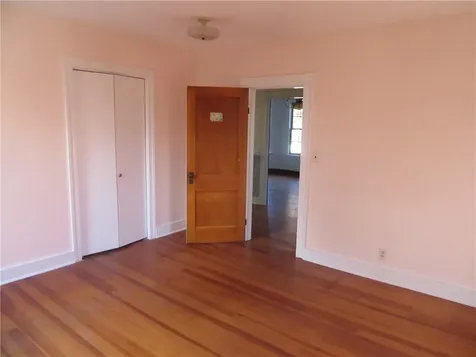 589 Gaskill Street Woonsocket RI 02895