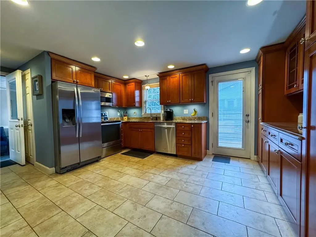 99 Harvard Street Cranston RI 02920