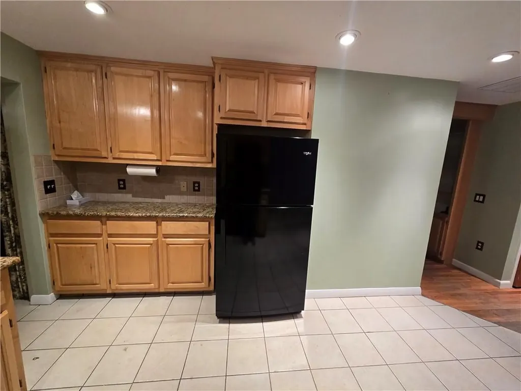 25 Winslow Street East Providence RI 02915