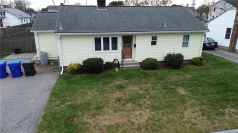 25 Winslow Street East Providence RI 02915