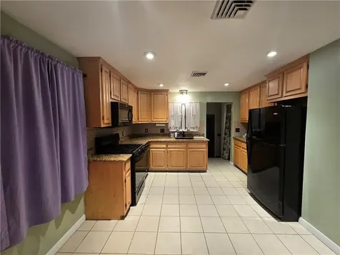 25 Winslow Street East Providence RI 02915