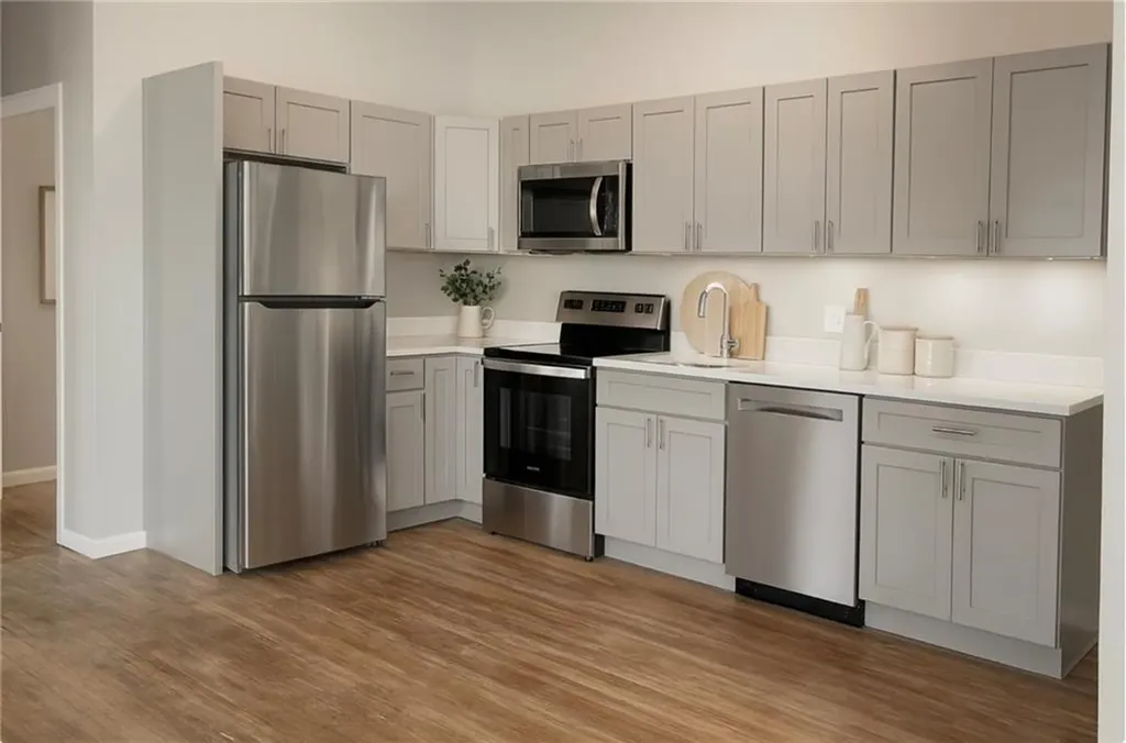 17 Metcalf Avenue North Providence RI 02911