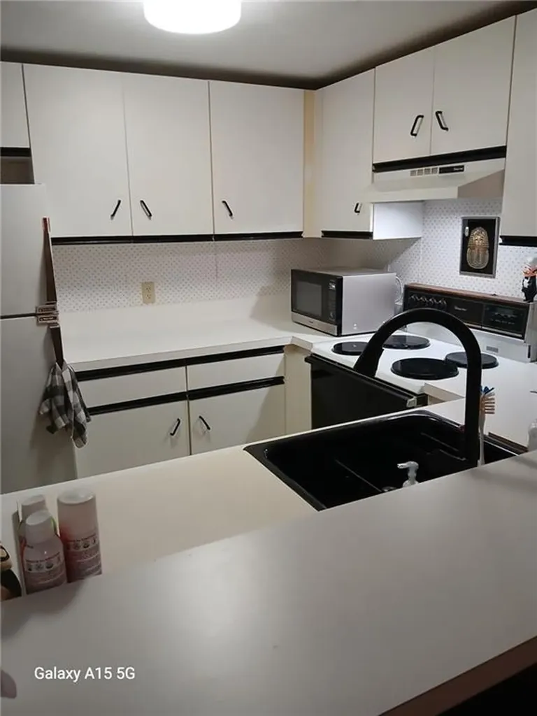 200 Woodlawn Avenue North Providence RI 02904