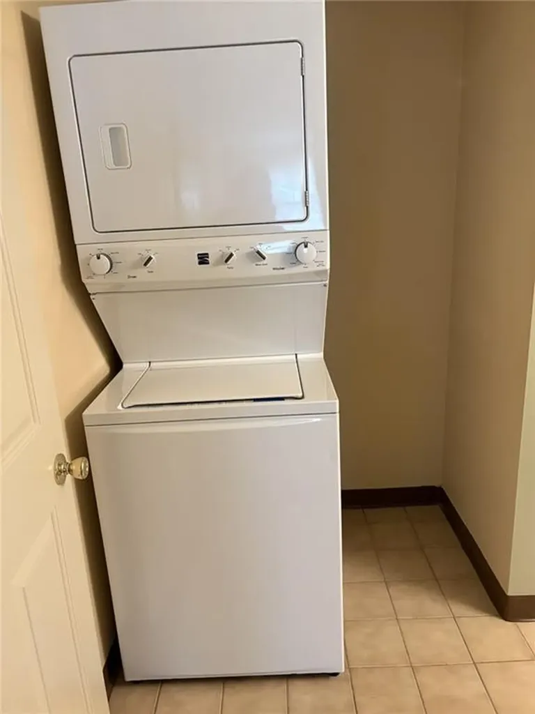 200 Woodlawn Avenue North Providence RI 02904