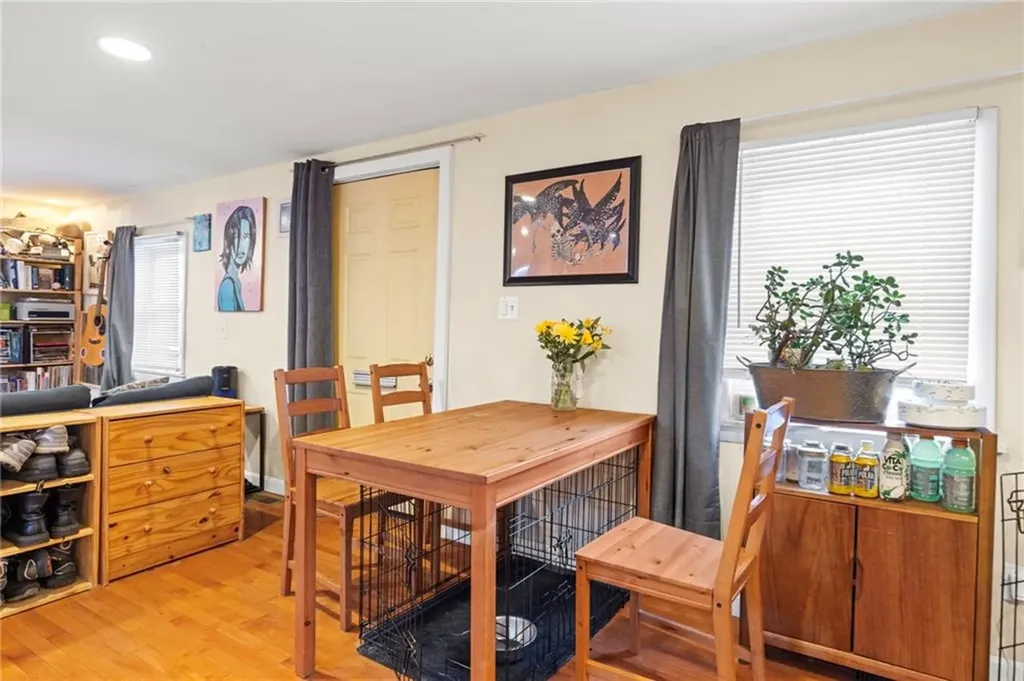 27 Padelford Street Providence RI 02906