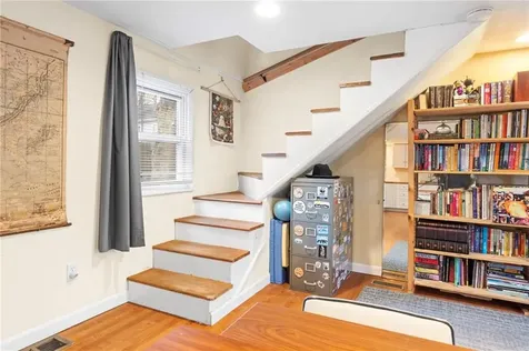 27 Padelford Street Providence RI 02906