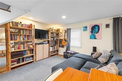 27 Padelford Street Providence RI 02906