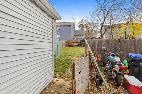 27 Padelford Street Providence RI 02906