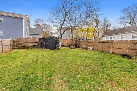 27 Padelford Street Providence RI 02906