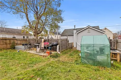 27 Padelford Street Providence RI 02906