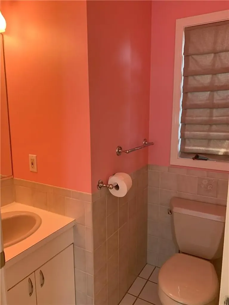 68 Locust Street Providence RI 02906