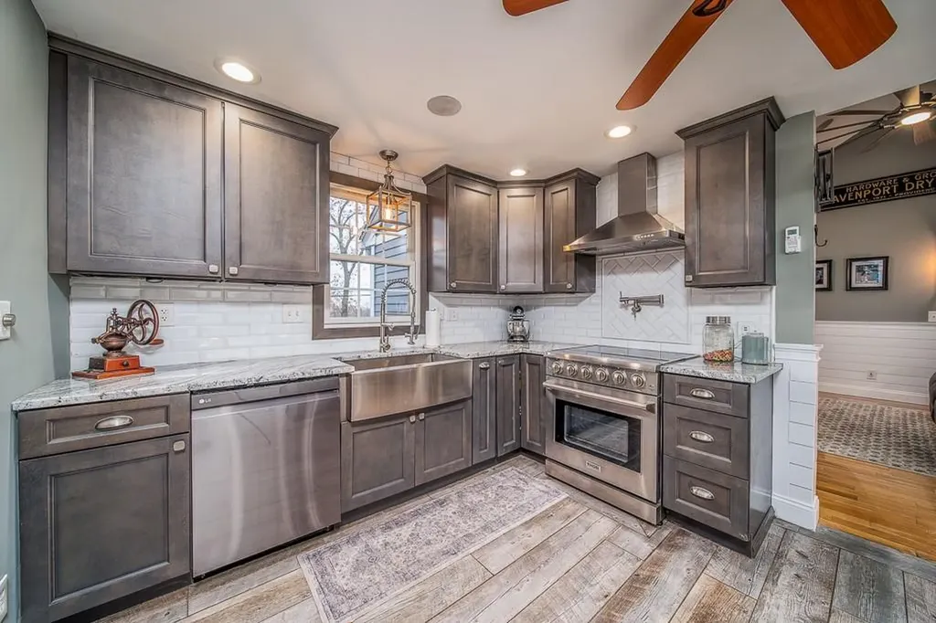 170 Cowesett Road Warwick RI 02886