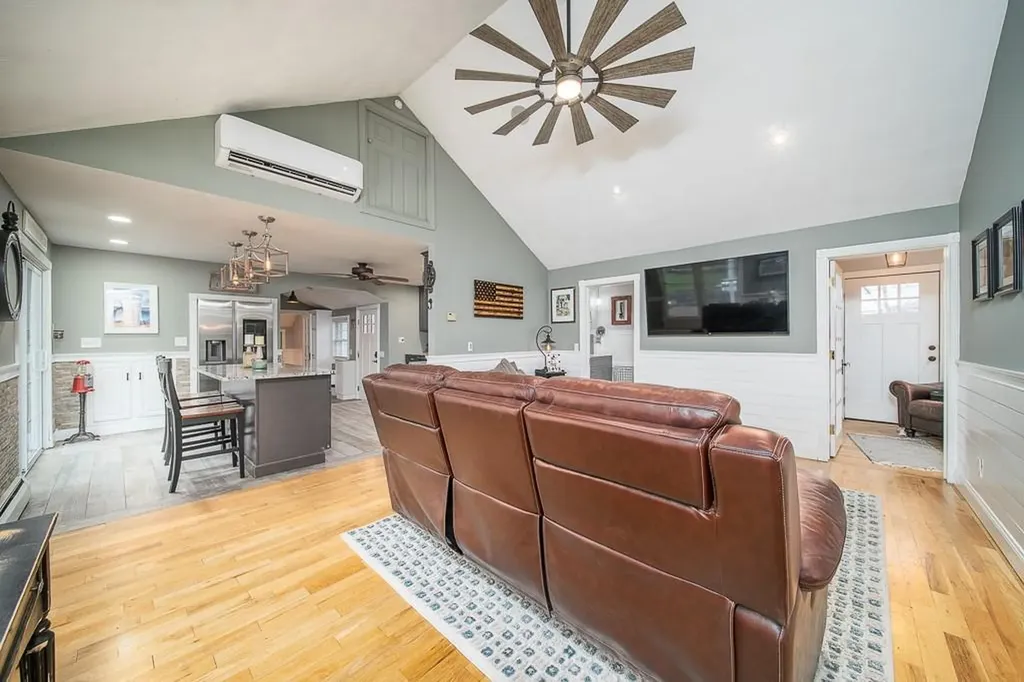 170 Cowesett Road Warwick RI 02886